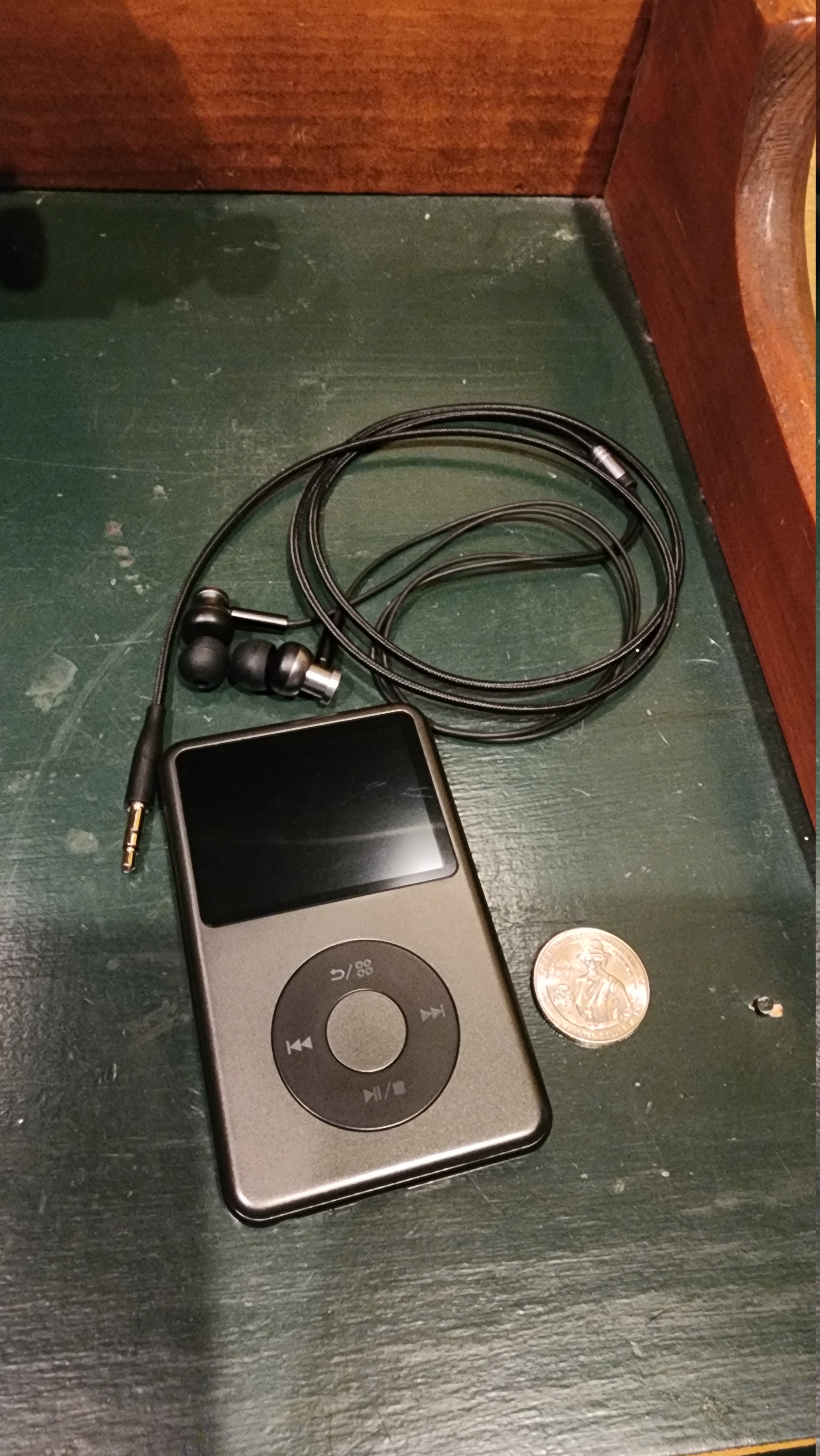 Earbuds